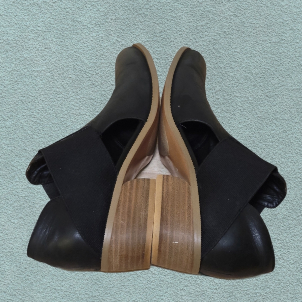 Black Leather Shoes